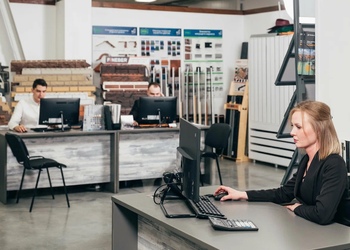 Шоурум компании СтройМаркет Серпухов 6